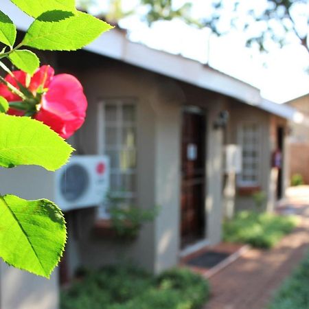 Ngwenya Boutique Hotel Lephalale Zewnętrze zdjęcie